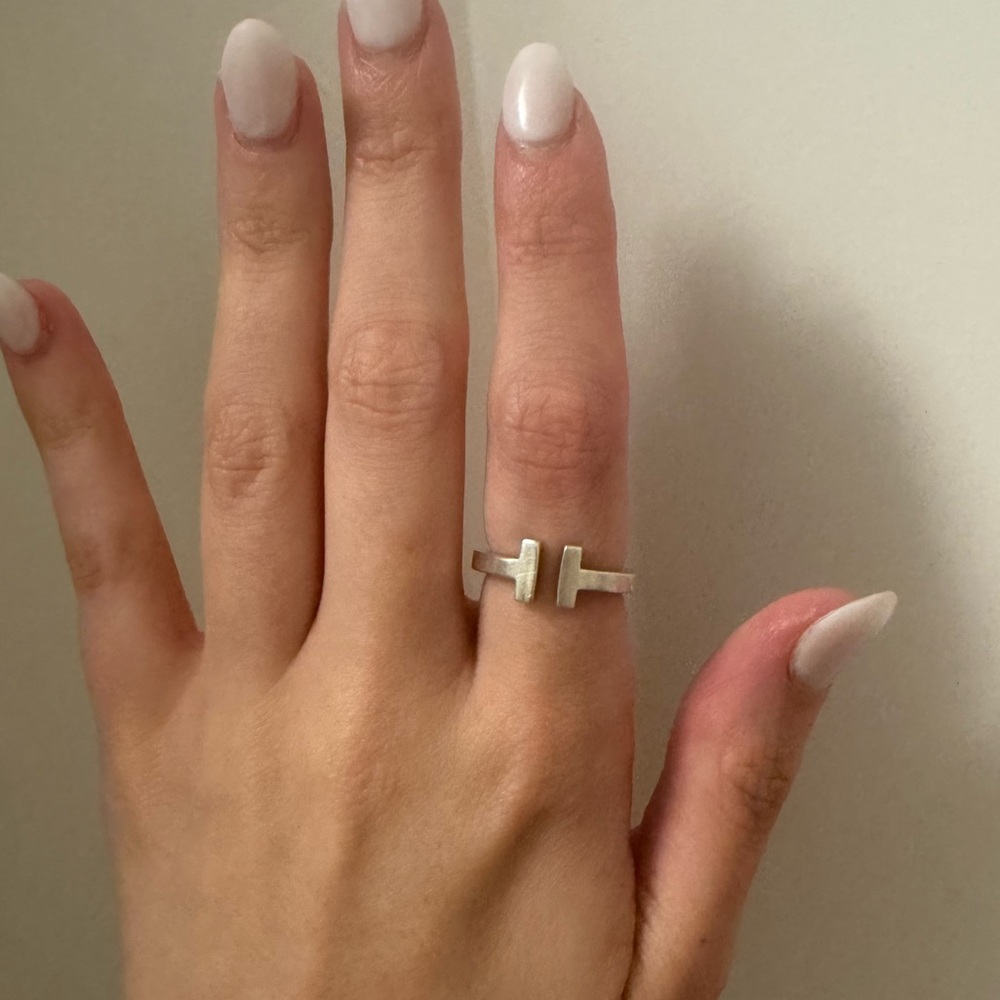 Tiffany’s Tiffany T Square Ring in sterling silver